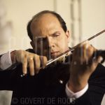 21-07-1993 Jaap van Zweden at Slot Beeckestein at Velzen

[keywords]Posed, Half Length, Violin[/keywords]